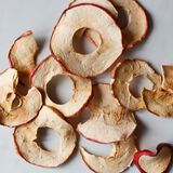 Dehydrated Apple Chips-1