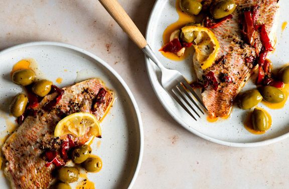 Steam-Baked White Fish With Olives, Capsicum, Garlic & Lemon