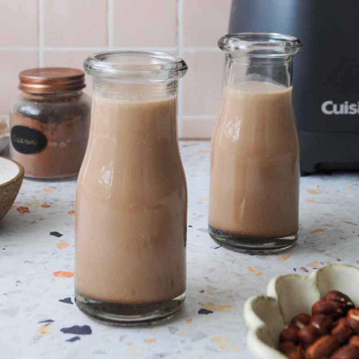 Hazelnut Cacao Milk-1